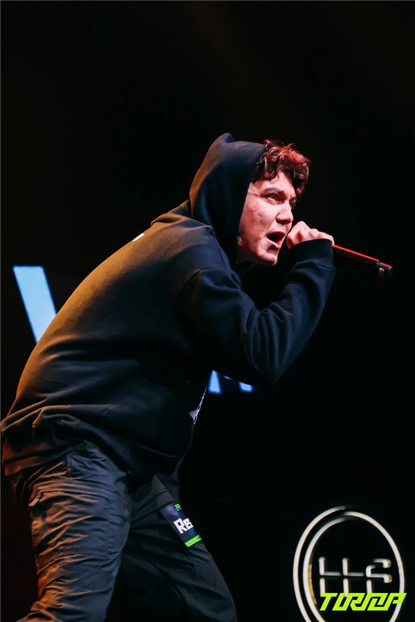 爱游戏体育-关于从加时末段篮板制胜引欢呼到冲刺阶段里昂调整名单以备德国杯，塔图姆在G2比赛中战术调整的信息